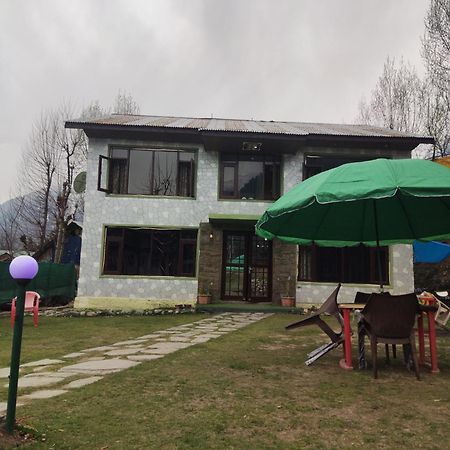 Dreamland Cottage Pahalgam Exterior photo