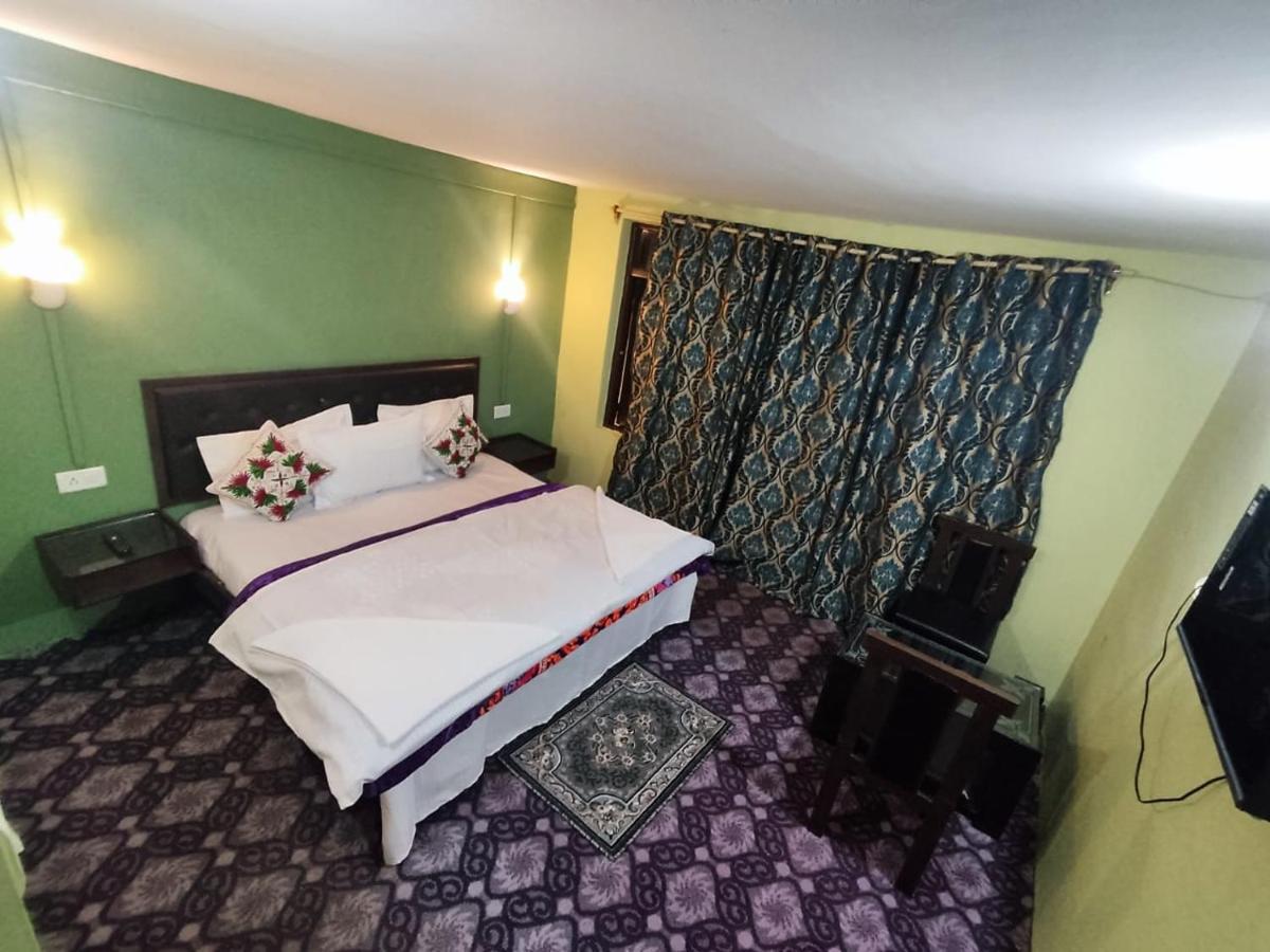 Dreamland Cottage Pahalgam Exterior photo