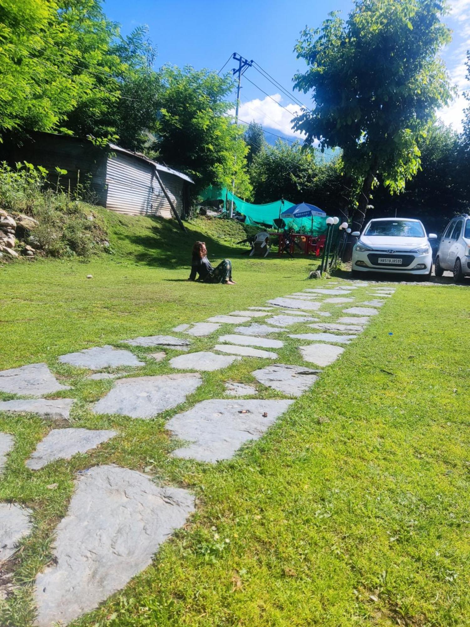 Dreamland Cottage Pahalgam Exterior photo