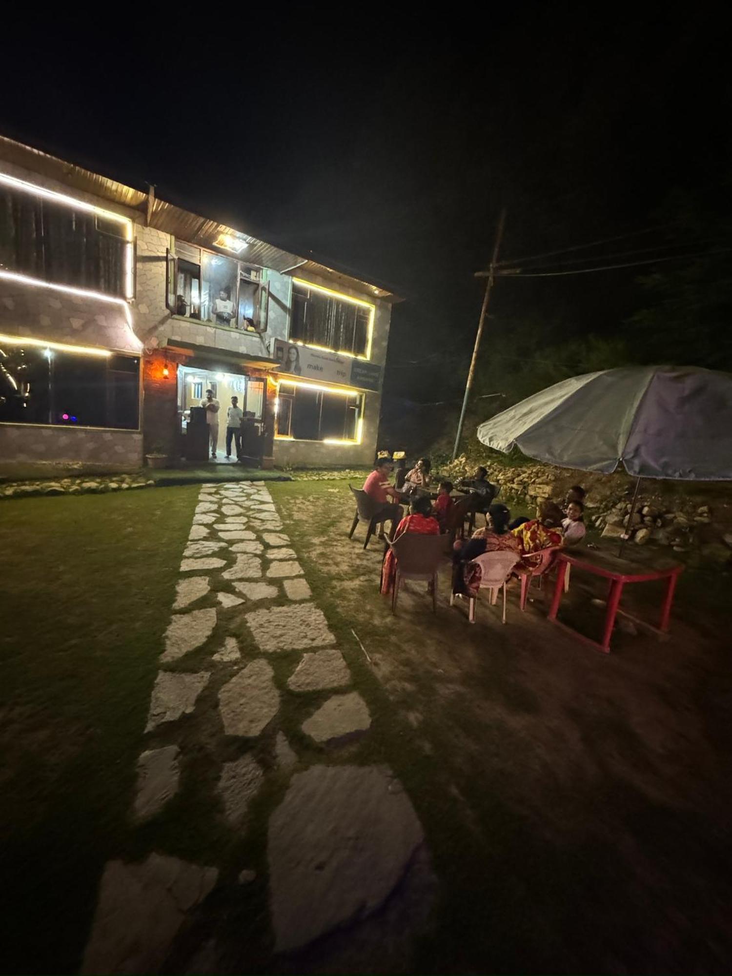 Dreamland Cottage Pahalgam Exterior photo