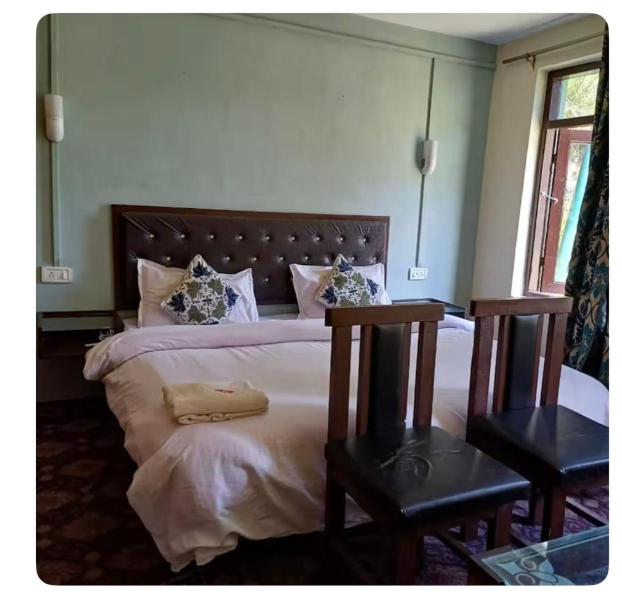 Dreamland Cottage Pahalgam Exterior photo